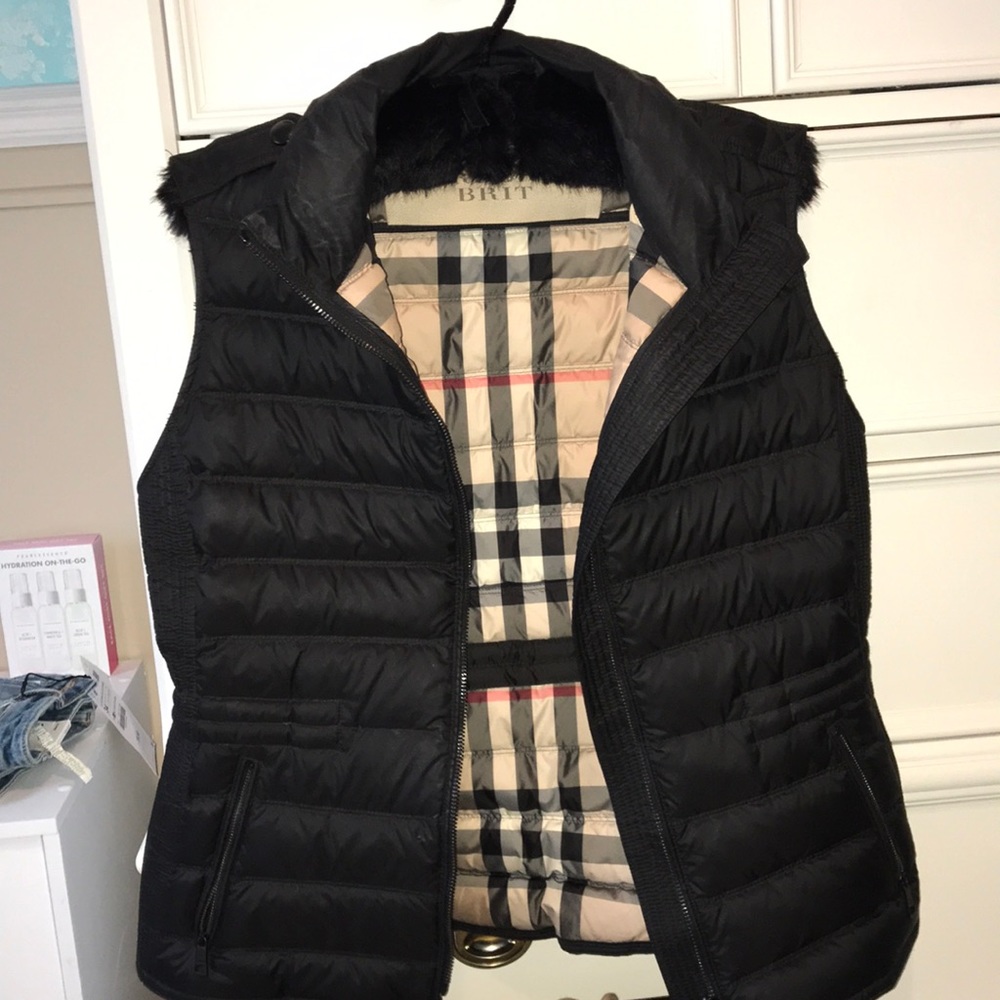 Women’s BURBERRY Vest Size Medium